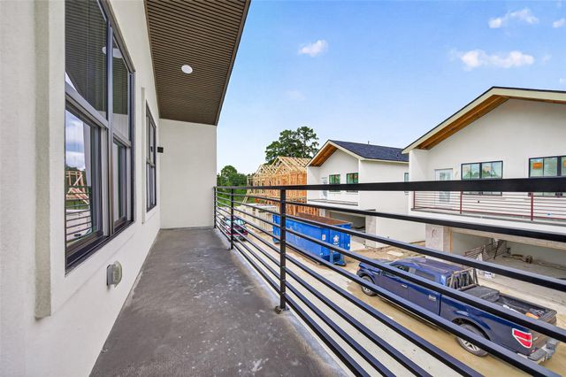 1811 N Spring Drive 9, Spring, TX 77373