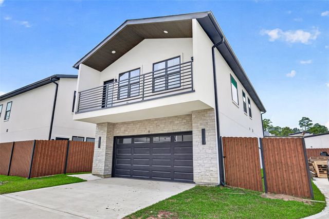 1811 N Spring Drive 9, Spring, TX 77373