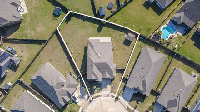 8903 Lost Castle Way, Cypress, TX 77433