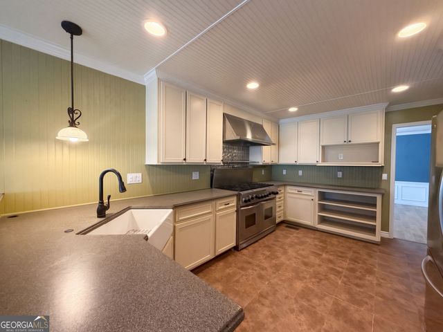 3795 Churchill Drive SW, Marietta, GA 30064