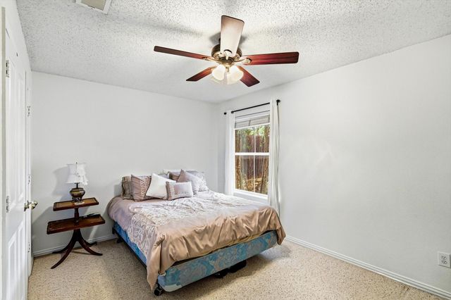 2900 Woodhaven Drive, Grapevine, TX 76051