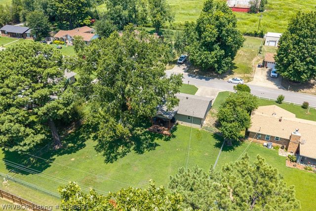 6414 Crimson Avenue, Fort Smith, AR 72903