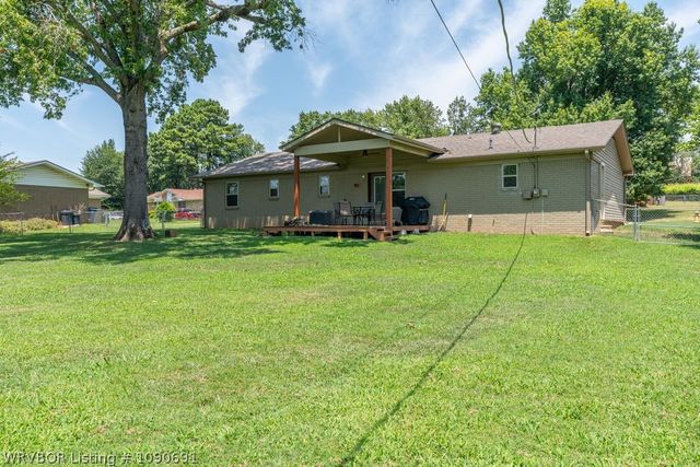 6414 Crimson Avenue, Fort Smith, AR 72903