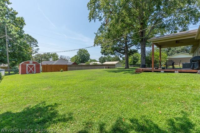 6414 Crimson Avenue, Fort Smith, AR 72903