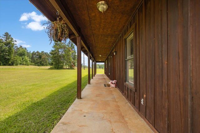 1527 E State Highway 315, Mount Enterprise, TX 75681