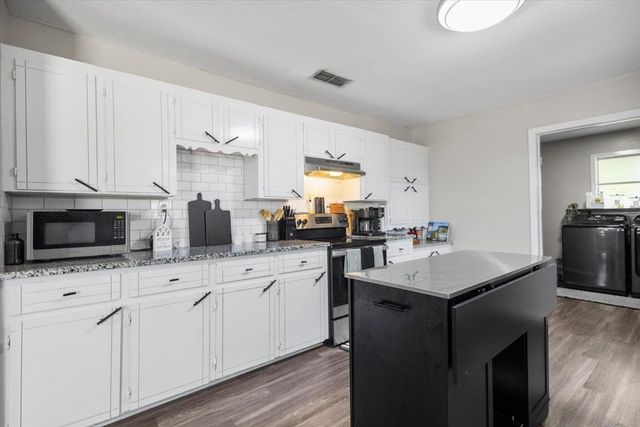 1527 E State Highway 315, Mount Enterprise, TX 75681