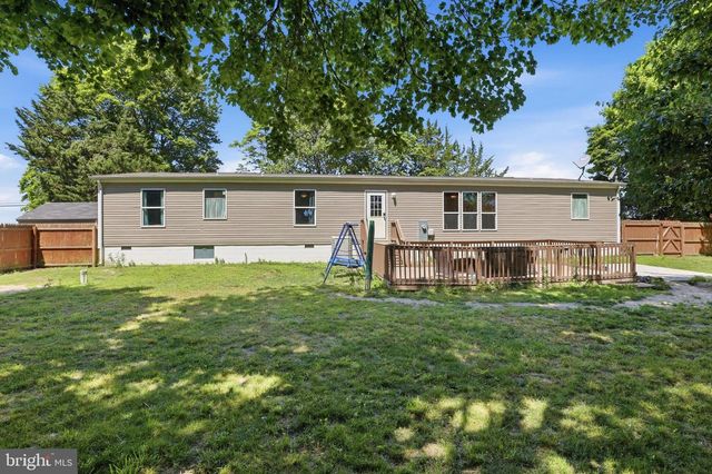 12421 N OLD STATE RD, Ellendale, DE 19941