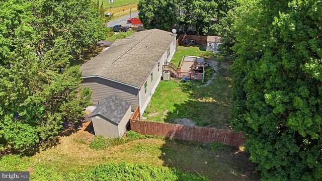 12421 N OLD STATE RD, Ellendale, DE 19941