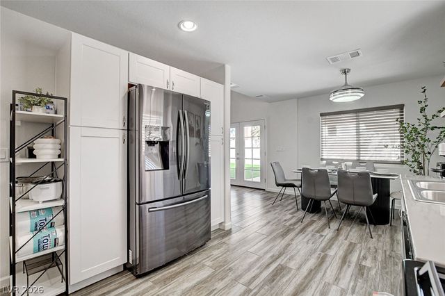 1658 Garden Path Court, Las Vegas, NV 89119