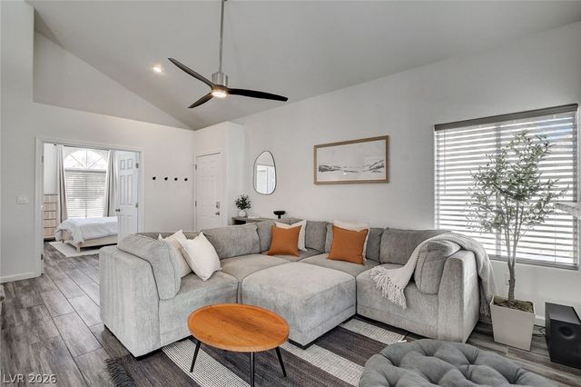 1658 Garden Path Court, Las Vegas, NV 89119
