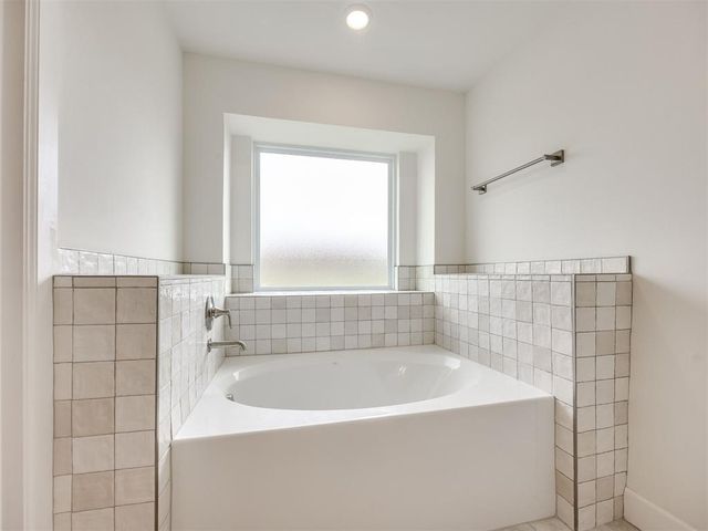 12652 NW 137th Street, Piedmont, OK 73078