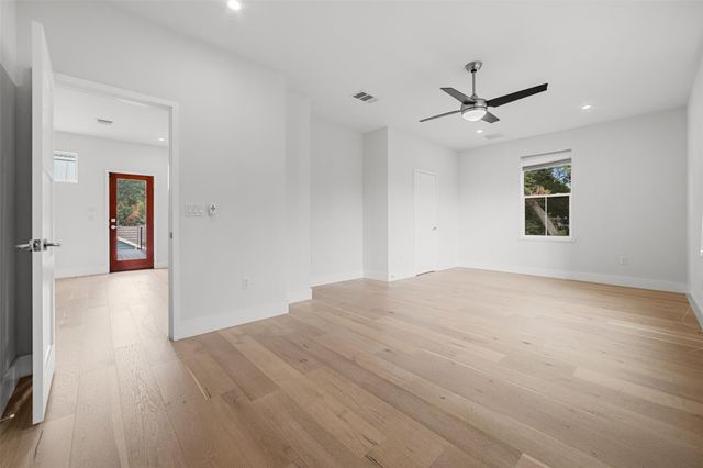 5001 Shoal Creek BLVD, Austin, TX 78756