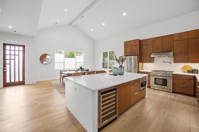 5001 Shoal Creek BLVD, Austin, TX 78756