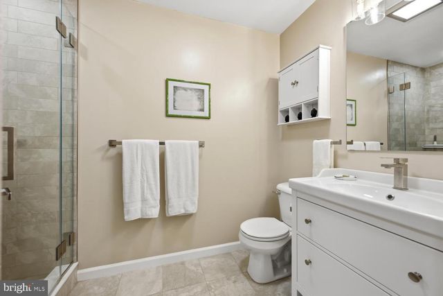 225 TYLER AVE, Saint Michaels, MD 21663