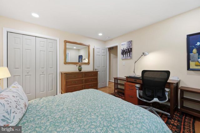 225 TYLER AVE, Saint Michaels, MD 21663