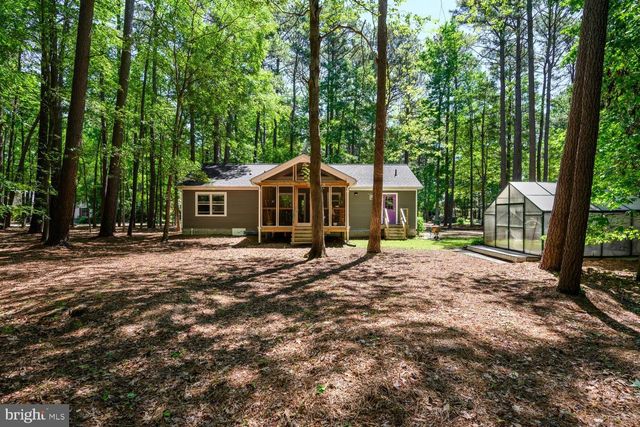 225 TYLER AVE, Saint Michaels, MD 21663