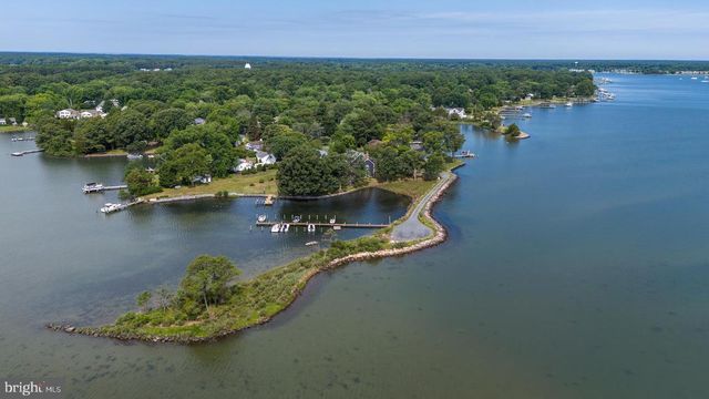 225 TYLER AVE, Saint Michaels, MD 21663