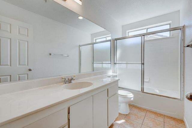 33049 Alicante Terrace 67, Union City, CA 94587