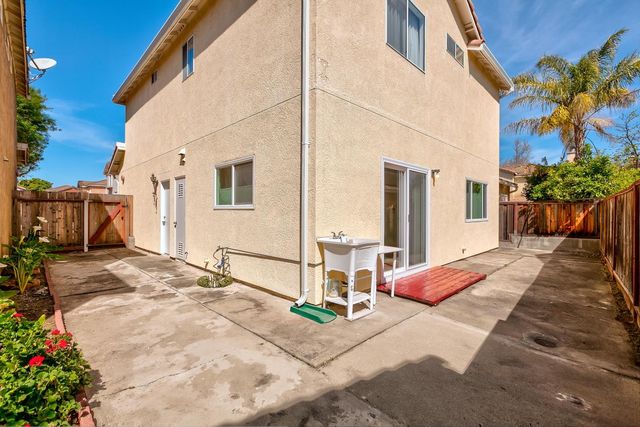 33049 Alicante Terrace 67, Union City, CA 94587