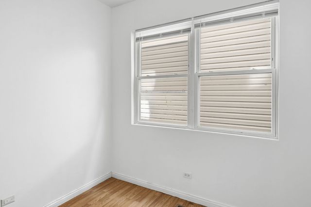 1342 E 73rd Street 1, Chicago, IL 60619