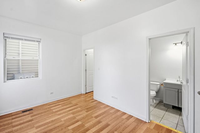 1342 E 73rd Street 1, Chicago, IL 60619