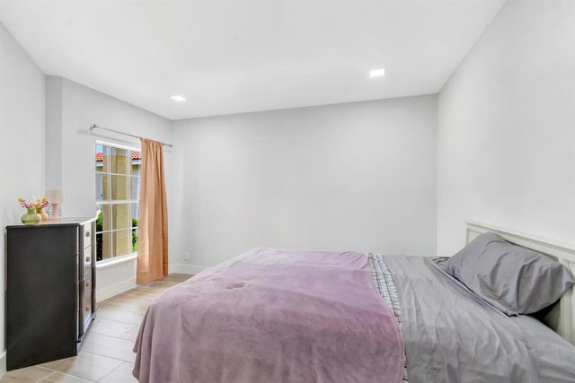 9640 Cherry Blossom Court, Boynton Beach, FL 33437
