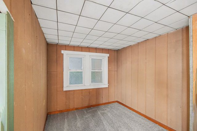 5335 N Moody Avenue, Chicago, IL 60630
