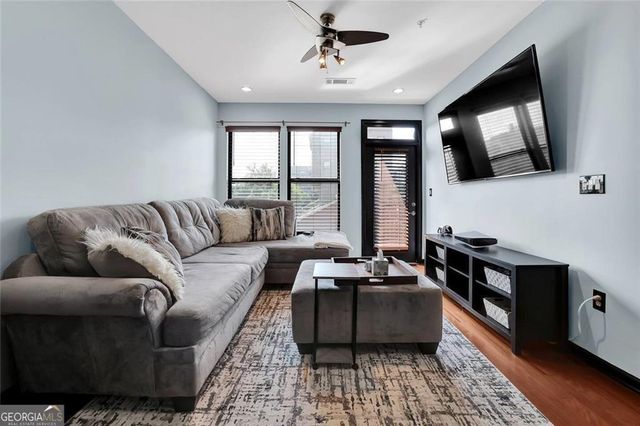 898 Oak SW Street 3204, Atlanta, GA 30310