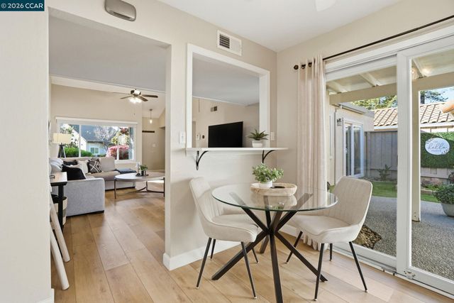 4 Mt Wilson Way, Clayton, CA 94517