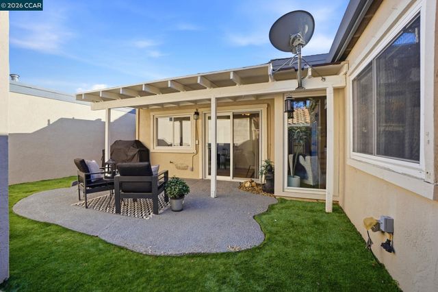 4 Mt Wilson Way, Clayton, CA 94517