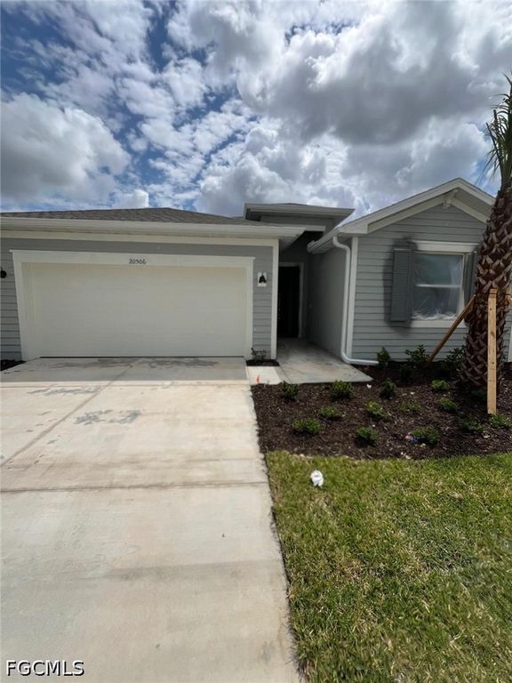 20506 Copperhead DR, Lehigh Acres, FL 33936
