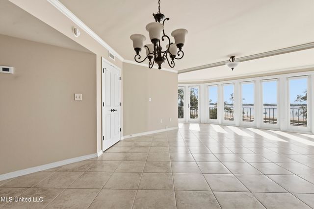 520 Beach Boulevard, 405, Biloxi, MS 39530