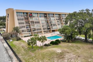 520 Beach Boulevard, 405, Biloxi, MS 39530