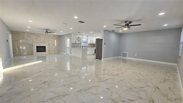 803 W MORSE STREET, Plant City, FL 33563