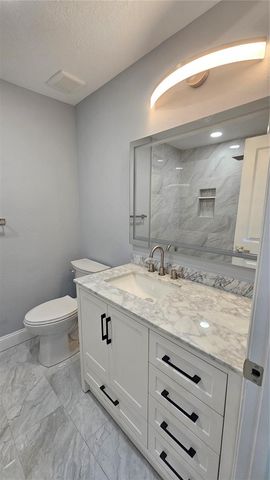 803 W MORSE STREET, Plant City, FL 33563