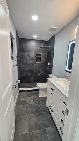 803 W MORSE STREET, Plant City, FL 33563