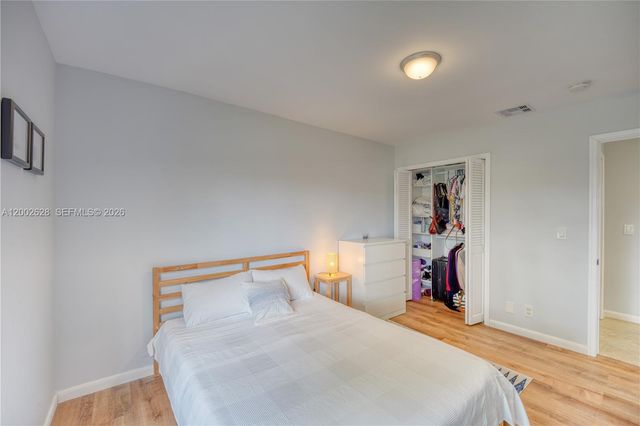 966 NW 114th Ave, Coral Springs, FL 33071