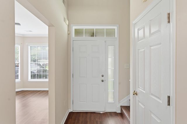 1224 Creek Stone Way, Hanahan, SC 29410