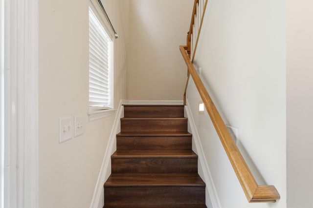 1224 Creek Stone Way, Hanahan, SC 29410