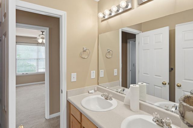 1224 Creek Stone Way, Hanahan, SC 29410