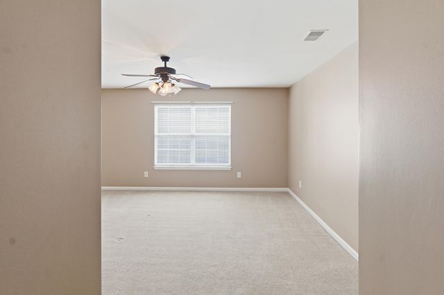 1224 Creek Stone Way, Hanahan, SC 29410