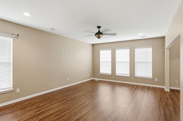 1224 Creek Stone Way, Hanahan, SC 29410