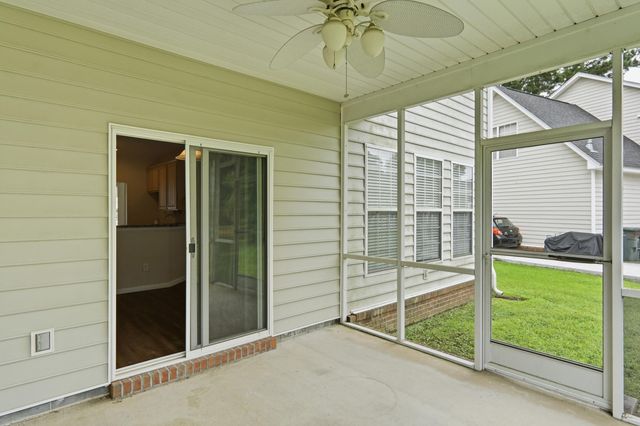 1224 Creek Stone Way, Hanahan, SC 29410