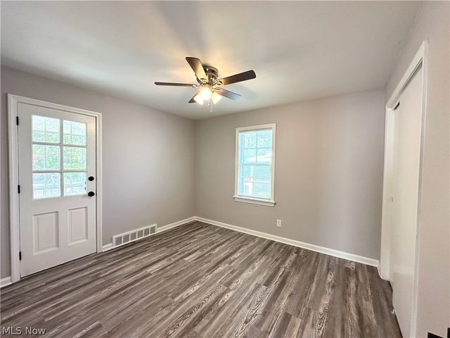 982 Quarry Drive, Cleveland Heights, OH 44121