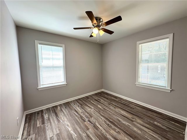 982 Quarry Drive, Cleveland Heights, OH 44121
