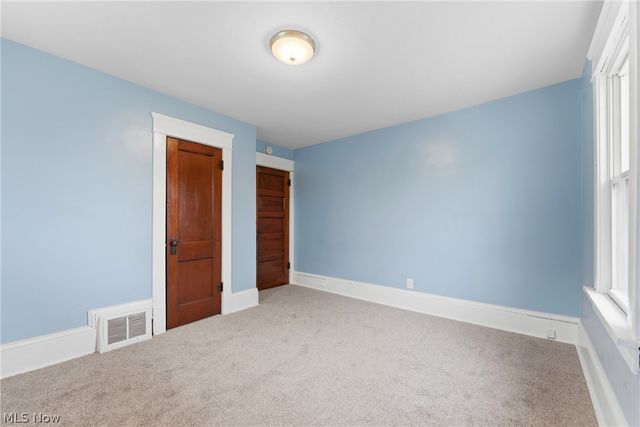 329 Girard Avenue NE, Canton, OH 44704