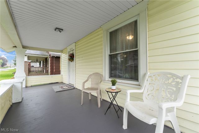 329 Girard Avenue NE, Canton, OH 44704