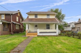 329 Girard Avenue NE, Canton, OH 44704