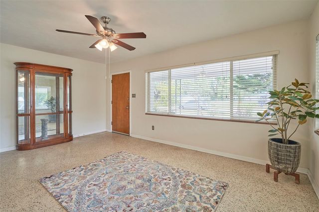 3302 W GRAY STREET, Tampa, FL 33609