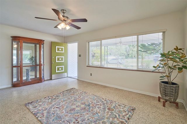 3302 W GRAY STREET, Tampa, FL 33609